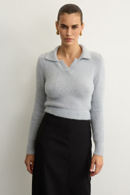 Джемпер с v-образным вырезом с ворсом