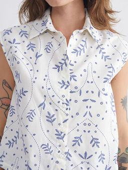 Desenli Kad?n G?mlek