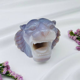 Тигр резной из камня Агат серый с жеодой