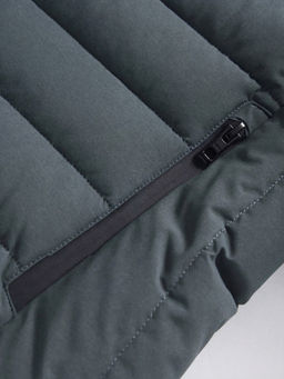 Куртка мужская стёганая с капюшоном с графеновой подкладкой цвета хаки 9623_1Kh