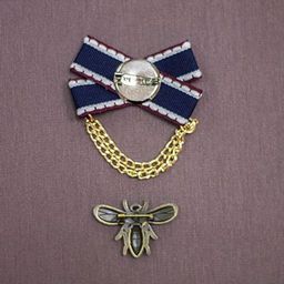 Брошь "Бант с белой пчелкой+цепочка"