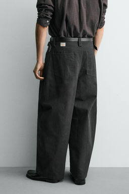 PANTAL?N RELAXED FIT COSTURA GIRADA / Gris antracita - Zara фото 3