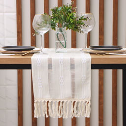 Дорожка на стол Этель бежевая 30×180 см, 100% п/э