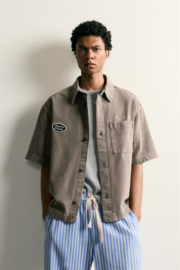 SOBRECAMISA BOXY FIT BORDADO PARCHES / Marr?n / Topo - Zara фото 2