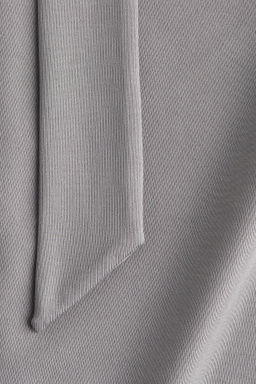 Top con detalle de fular - H&m фото 6