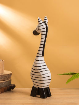 Сувенир «Зебра», 9×6×33 см, дерево, чёрно-белый