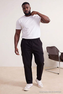 B_y_k Beden Siyah Regular Fit Esnek Kuma_ Lastikli Bel Kargo Cepli Pantolon TMNSS26AR00006