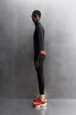 FIRST LAYER RUNNING T-SHIRT - Zara фото 8