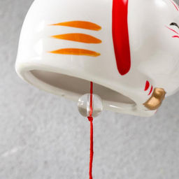 Сувенир керамика колокольчик Манэки-нэко лежит 5,7х5,5х5 см - Simaland фото 6