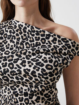 Kay?k Yaka Leopar Desenli Kad?n Bluz