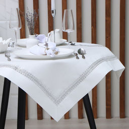 Скатерть Этель со стразами, 85 х 85 5 см, цвет белый, п/э