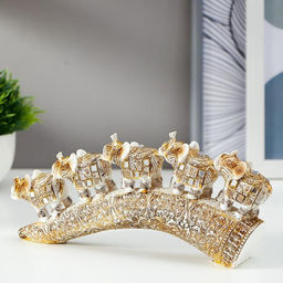 Фигурка полистоун «Пять белых слонов на бивне с попоной из арабского ковра», 10×21.5×4.5 см