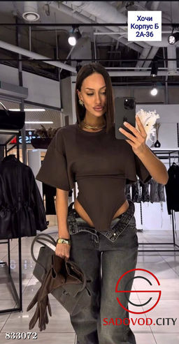 Футболка с корсетом однотонная