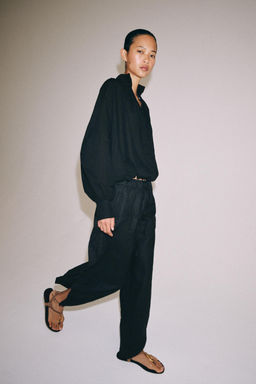 CAMISA CUELLO SUBIDO ZW COLLECTION / Negro