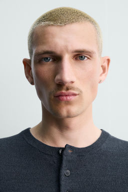 JERSEY CUELLO PANADERO LINO - LANA / ?ndigo oscuro - Zara фото 5