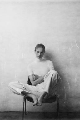 ASYMMETRIC HIGH NECK T-SHIRT - Zara фото 3