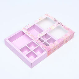 Цена за 2 шт. Коробка для 8 конфет шоколад, с окном, С 8 Марта 17.7?17.8?3.8 см