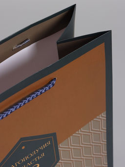 Пакет подарочный ламинированный «Сдержанный стиль», 26×12×32 см