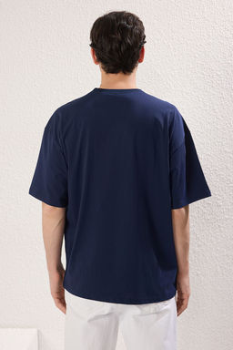 TRENDYOL MAN Lacivert-Bej Oversize/Genis Kesim 2li Paket Yaz? Bask?l?-Duz %100 Pamuk T-Shirt TMNSS25TS00215 - Trendyolmilla фото 5