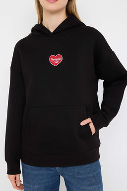 Teen Siyah Kal?n Ici Polarl? Kalp Bask?l? Kapusonlu Oversize Kal?p Orme Sweatshirt TWOAW26SW00158 - Trendyolmilla фото 3