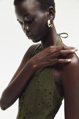 Pendientes de aro con diseno en punta