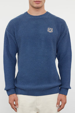 Indigo Oversize Bisiklet Yaka Dokulu Kazak TMNAW24KZ00032