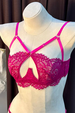 D0137 ФУКСИЯ КОМПЛЕКТ БЕЛЬЯ