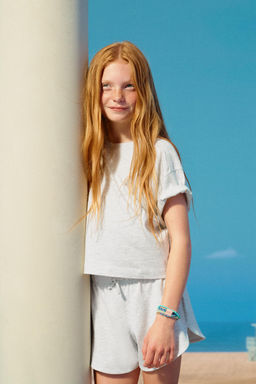 CAMISETA LISA / Gris vigor?