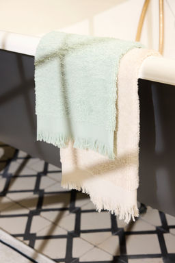 Trendyolmilla Home 4lu Puskul Detayl? Yuz Havlu Seti 50x80cm TPHSS25HVL00008 фото 3