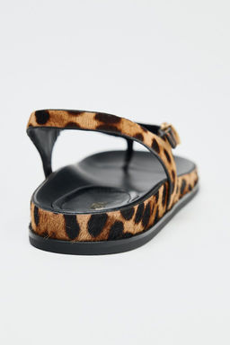ANIMAL PRINT LEATHER AND SHEEPSKIN SANDALS - Zara фото 6