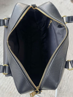 Женская кожаная сумка бочонок 3132 Блек