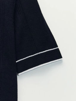 Джемпер поло фактурное с вышивкой / Zarina