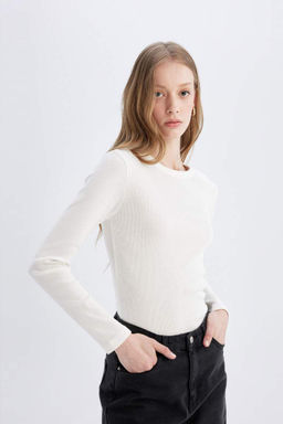 Женская приталенная узкая футболка с круглым вырезом в рубчик, базовая простая футболка с длинными рукавами - Defacto фото 3