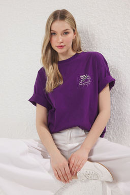 TRENDYOLMILLA Mor %100 Pamuk Oversize/Genis Kal?p Galaksi Bask?l? Orme T-Shirt TWOSS25TS00146  фото 2