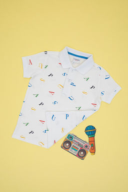 Erkek _ocuk Polo Yaka Beyaz Ti__rt Sepette S_rpriz _ndirim