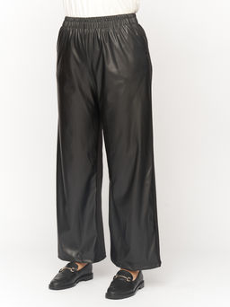 Брюки из эко-кожи BB22034BLK01