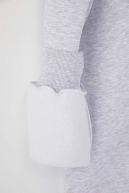 Kar Melanj Oversize/Rahat Kesim Basic Bisiklet Yaka Kal?n/Ici polarl? Orme Sweatshirt TWOAW24SW00102