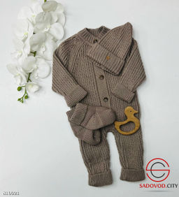 Комбинезоны вязаные для малышей