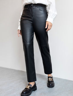 VILATTE / Брюки из эластичной, формоустойчивой эко-кожи