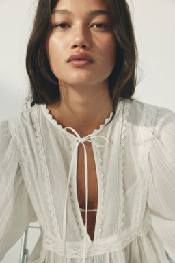 Blusa de algod?n con ribete de encaje - H&m фото 8
