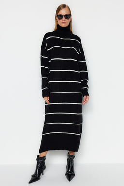 TRENDYOLMILLA Tas Maxi Triko Genis Kal?p Yumusak Dokulu Elbise TWOAW24EL00056  фото 9