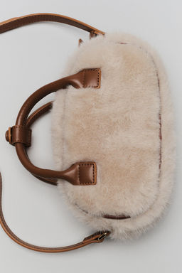 BOWLING SHEEPSKIN CROSSBODY BAG - Zara фото 7