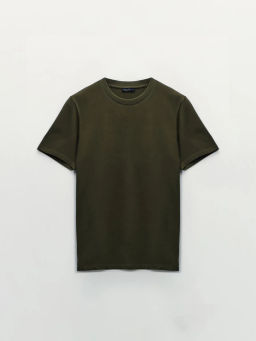 Базовая футболка slim fit / Zarina