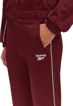 Спортивный костюм женский