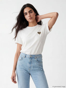 Bisiklet Yaka Leoparl? Kalp Bask?l? Kad?n Ti??rt