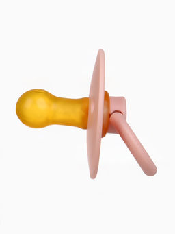 Соски-пустышки, от 3 мес., латекс, классические, в контейнере, набор из 2 шт., персиковый/айвори, M&B