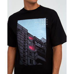 Футболка «Окна», черный, р. 46, KAFTAN