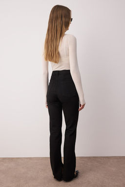 TRENDYOLMILLA Siyah Y?rtmacl? Yuksek Bel Flare Jeans TWOAW22JE0382  фото 4