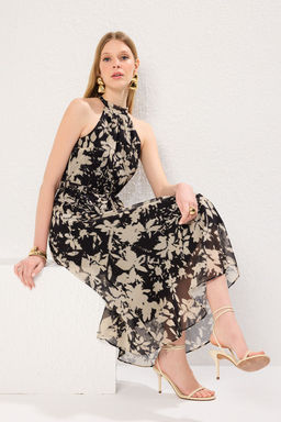 TRENDYOLMILLA Ekru Cicek Desenli Kusakl? A Kesim Halter Yaka Kolsuz Midi Astarl? Dokuma Elbise TWOSS20EL2536  фото 31