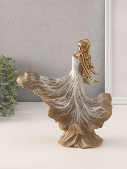 Фигурка полистоун «Перерождение. Девушка в летящем платье», бежевый, 22.5×8.5×25 см